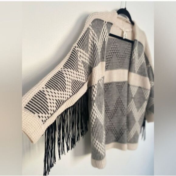 Wool alpaca sweater cardigan top open, fringe small or medium fit cream black - Picture 2 of 16